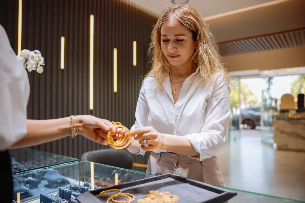 Choosing the Perfect Necklace