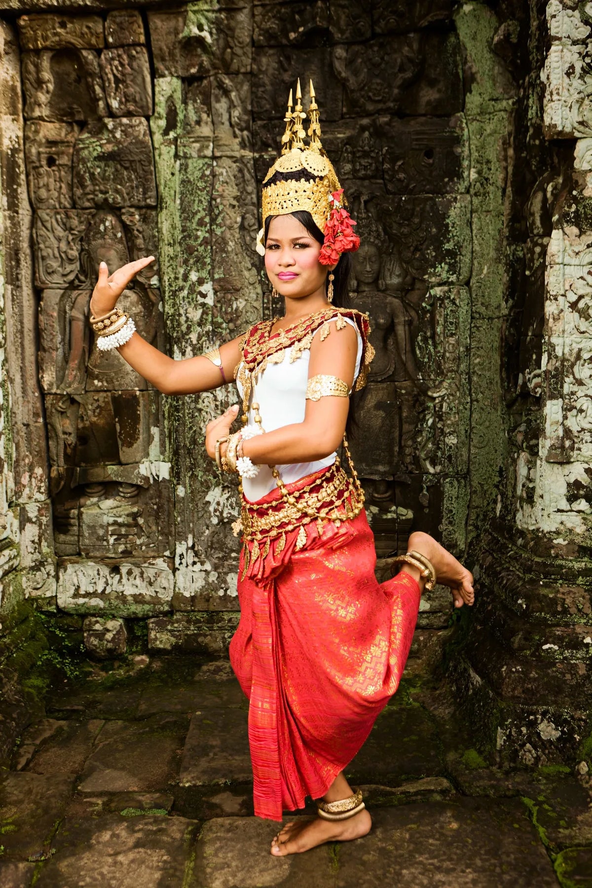 The Beauty of Gold Temple Jewelry