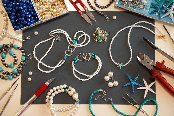 The Allure of Red Pearl Necklaces