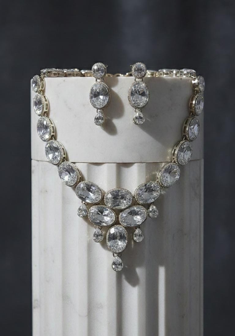 Royal Gold-Tone Oval Crystal Necklace Set with Matching Earrings – Elegant Party & Bridal Wear Jewellery