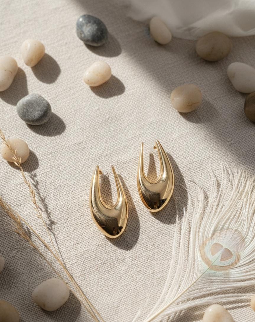 Modern Gold-Plated Teardrop Stud Earrings – Sleek Minimal Statement Design